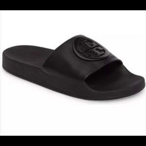 Tori Burch Lina slide